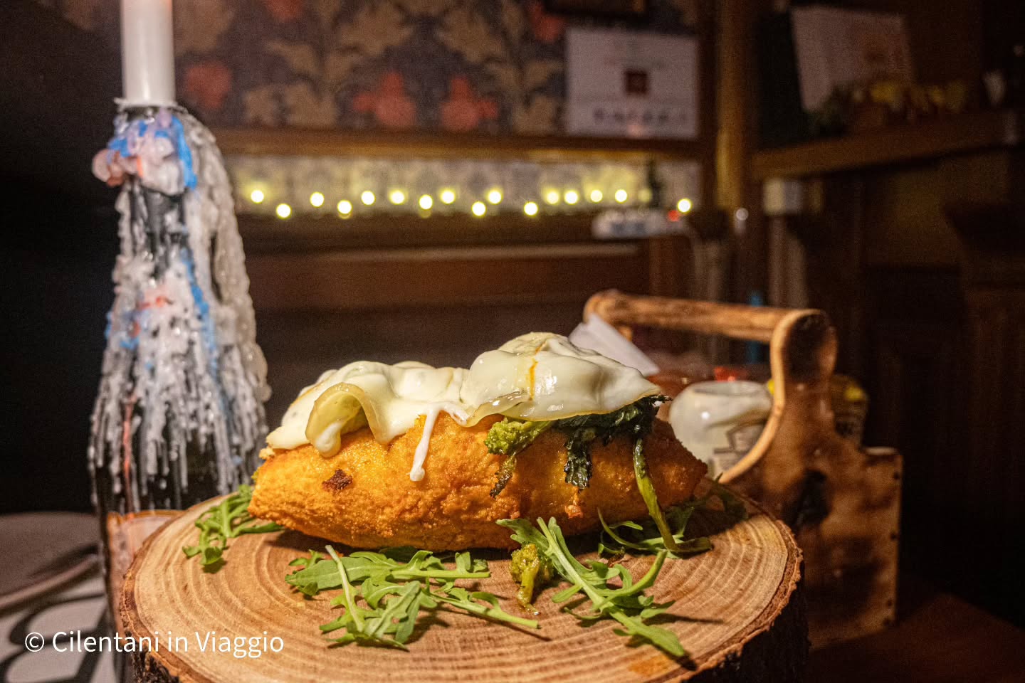 Crocchettone artigianale con provola e friarielli