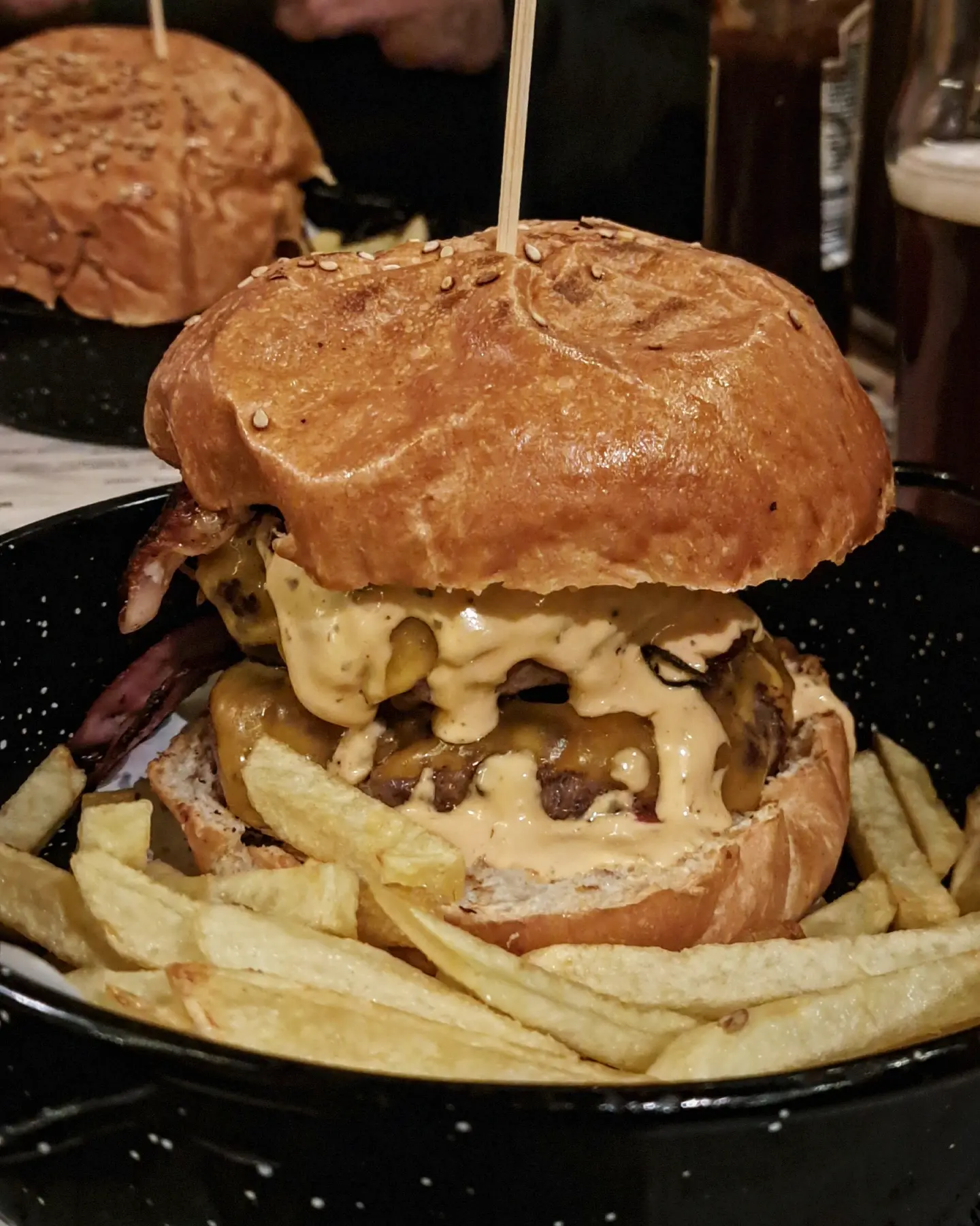 London Burger con doppio hamburger, cheddar e bacon